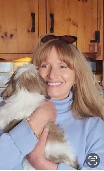 Shawnna Armstrong, Realtor